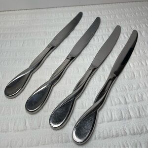 Oneida Aquarius Stainless Lot of 4 Dinner Knives